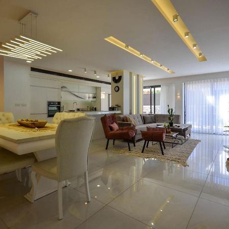 Sweet Home Shahamon Eilat Esterno foto