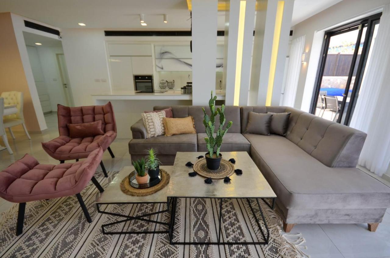 Sweet Home Shahamon Eilat Esterno foto